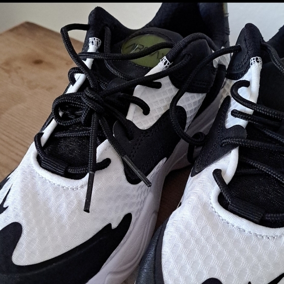 Nike  Air Max size 6.5 Air Max 2X 'White Black'Nike - Picture 5 of 6